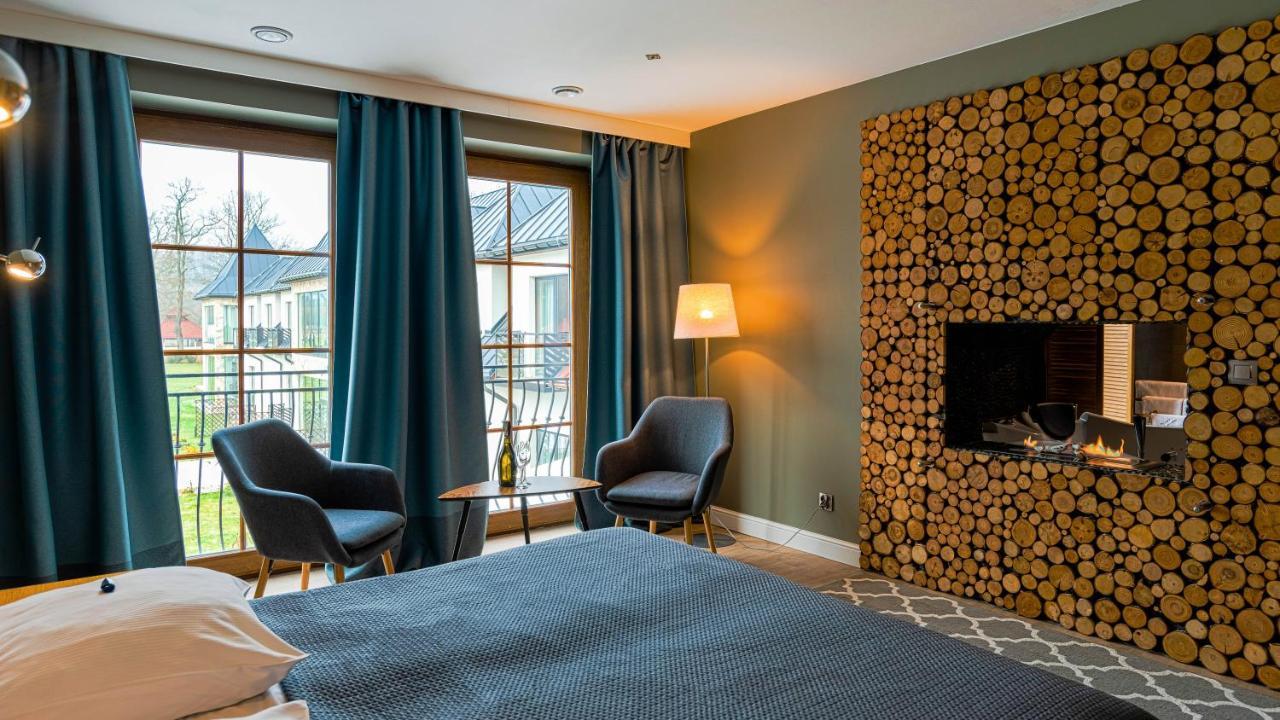 Carynska Resort & Spa Lutowiska Extérieur photo