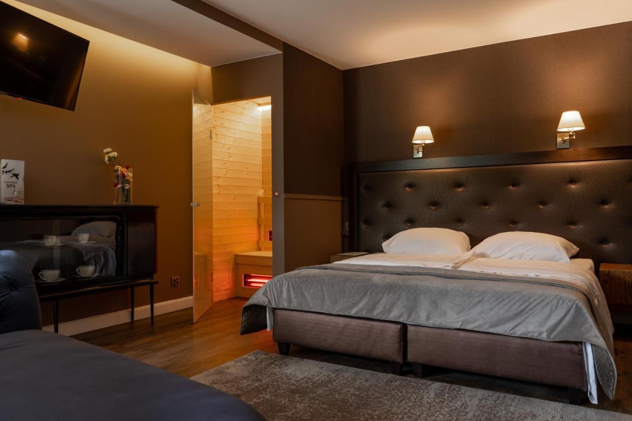 Carynska Resort & Spa Lutowiska Extérieur photo