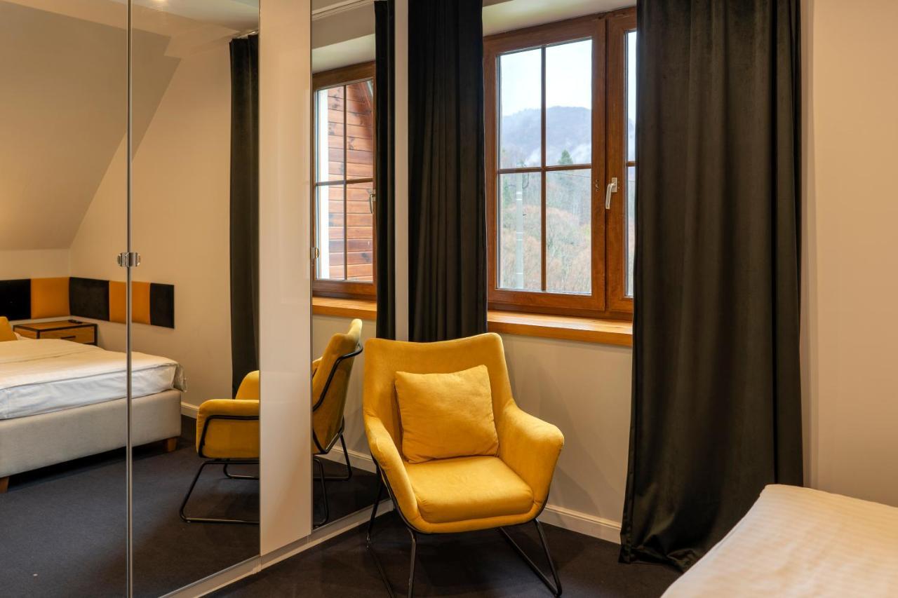 Carynska Resort & Spa Lutowiska Extérieur photo