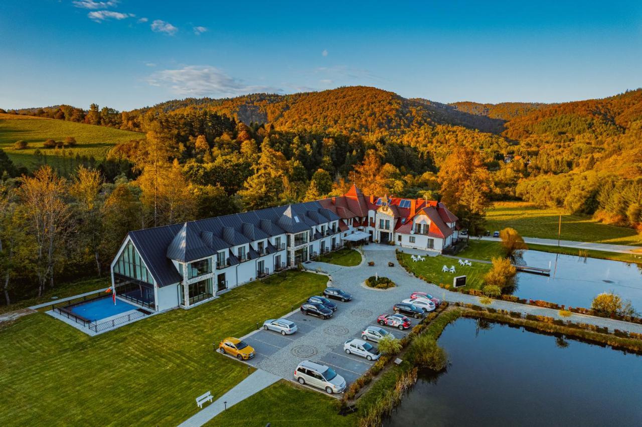 Carynska Resort & Spa Lutowiska Extérieur photo