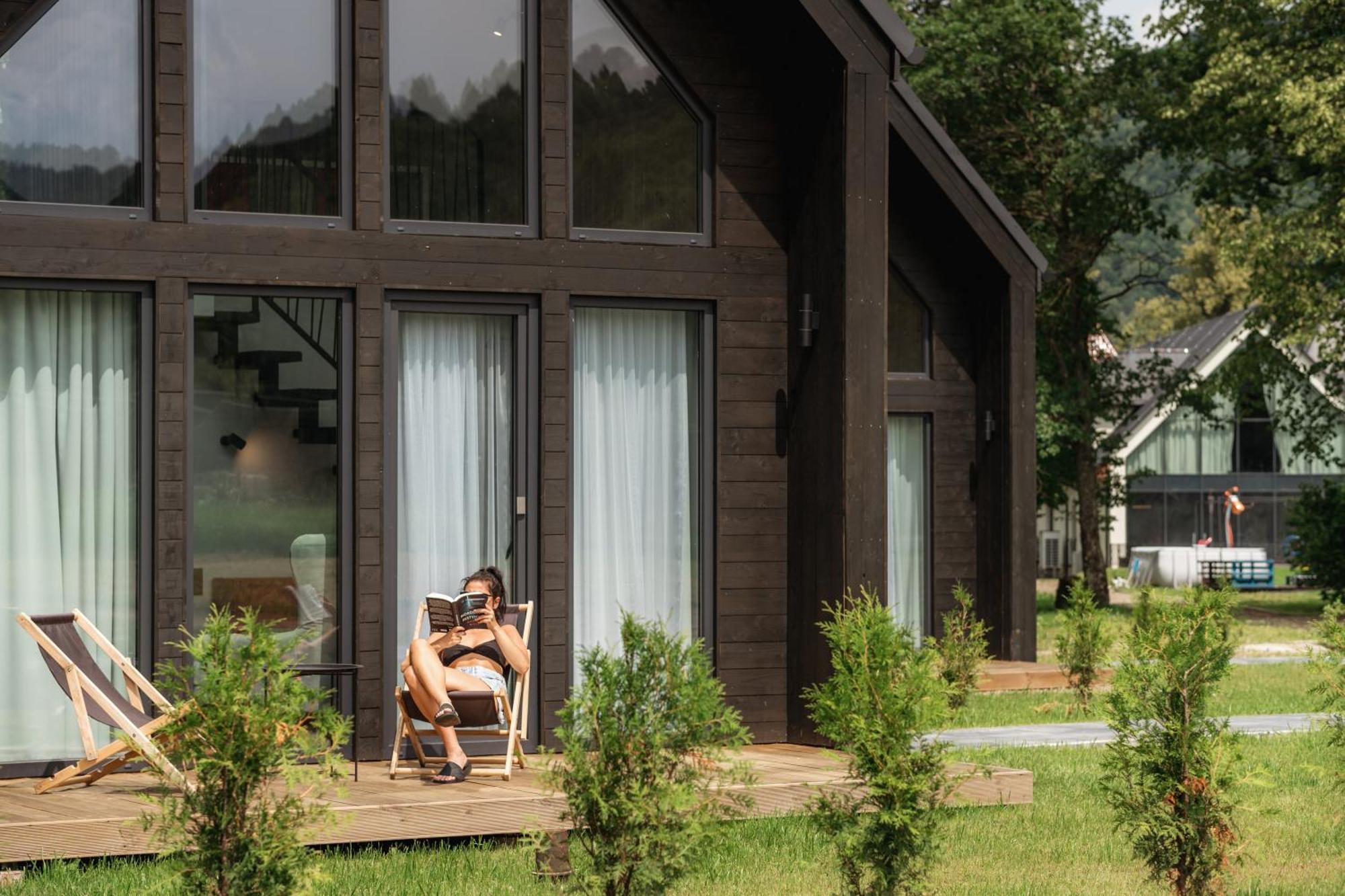 Carynska Resort & Spa Lutowiska Extérieur photo