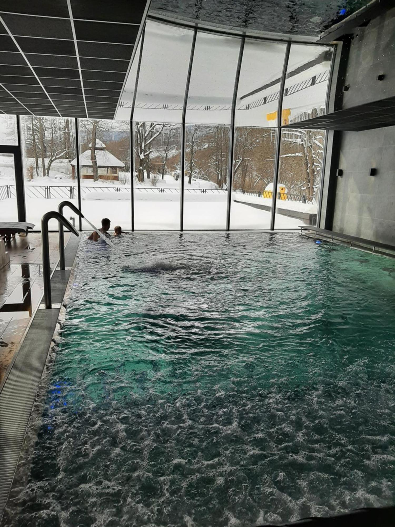 Carynska Resort & Spa Lutowiska Extérieur photo