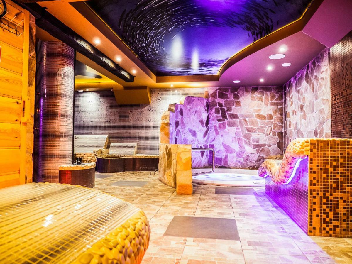 Carynska Resort & Spa Lutowiska Extérieur photo